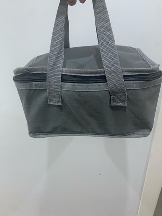 Fiambrera eléctrica gris