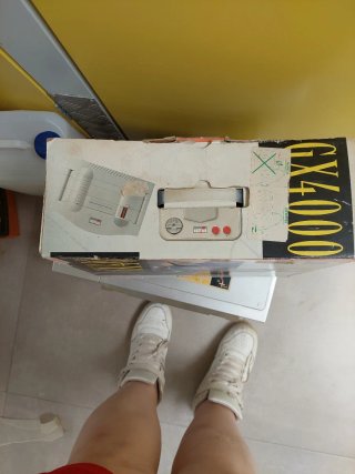 Consola Amstrad GX4000