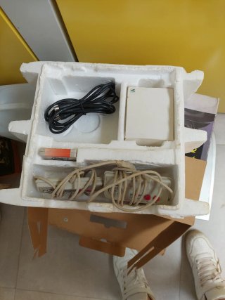 Consola Amstrad GX4000