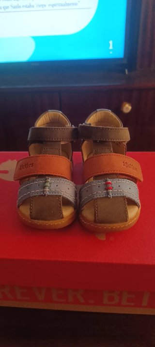 Sandalias infantiles Kickers