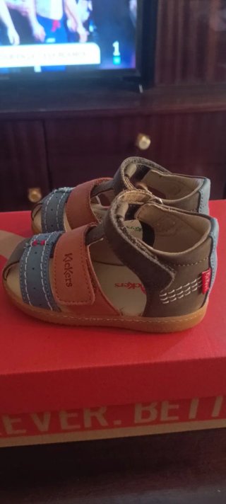 Sandalias infantiles Kickers