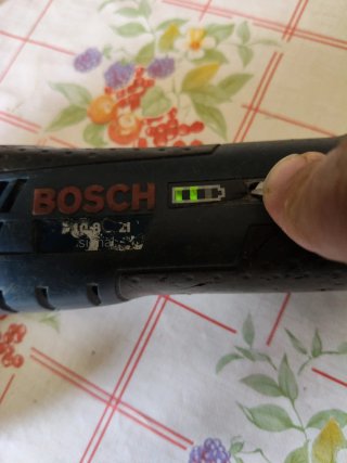 Forbice per lamiera Bosch