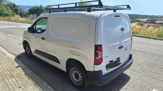 Opel Combo 2022, 6 velocidades, pocos km y pegatin