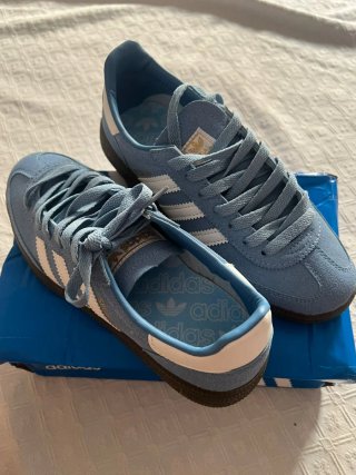 Adidas Spezial Azul y Blanco Talla 42
