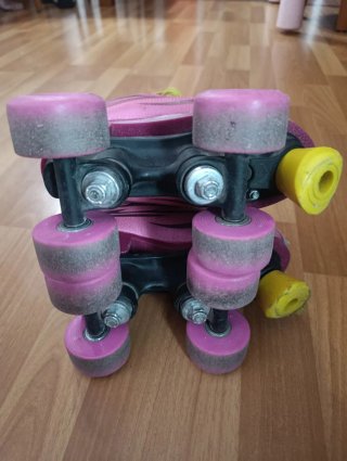 Patines de 4 ruedas infantiles rosas