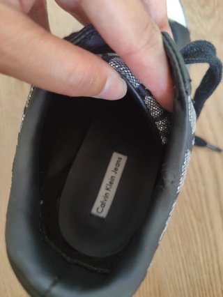 Botines Calvin Klein Negros y Grises