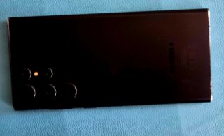 Samsung Galaxy S22 Ultra 256 GB con custodia in regalo
