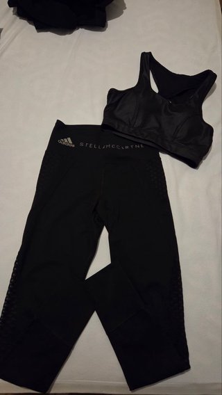 Conjunto deportivo Adidas negro
