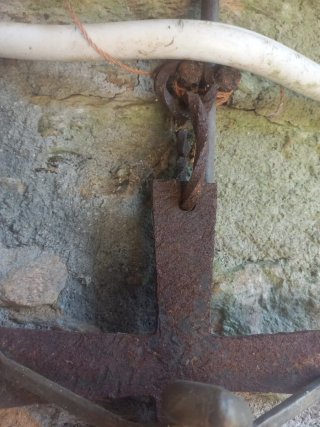 Crucifijo artístico hierro y bronce