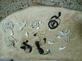 Lote de Auriculares Varios