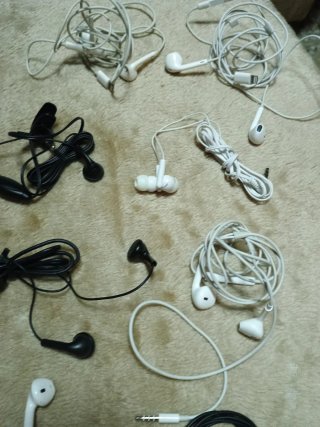 Lote de Auriculares Varios