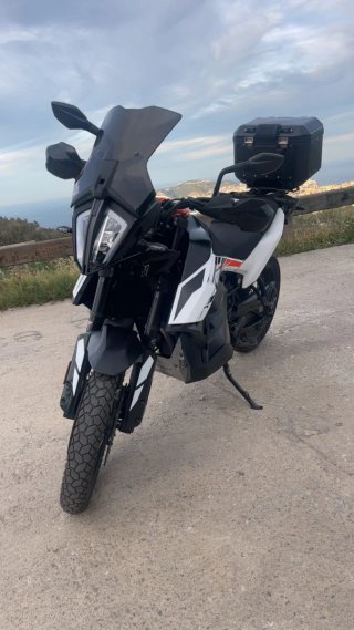 KTM 790 Adventure 2019, se puede conducir con A2