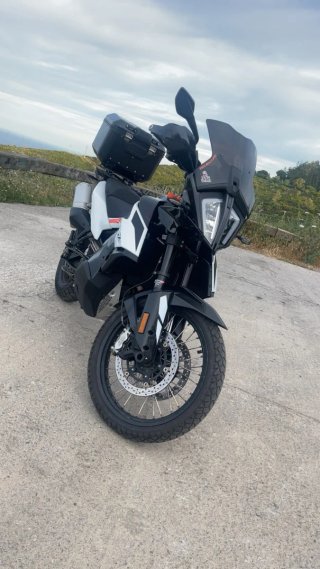 KTM 790 Adventure 2019, se puede conducir con A2