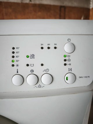 Lavadora Zanussi carga frontal
