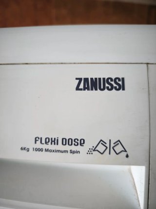 Lavadora Zanussi carga frontal
