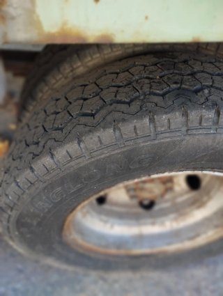 Nissan Ebro L35.09 1993