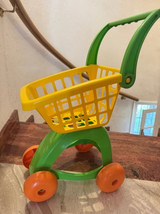 Carro de juguete para niños