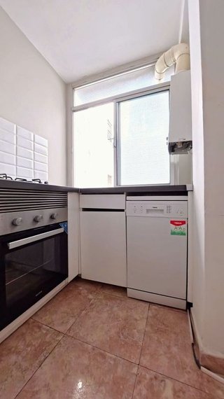 Piso en alquiler en Tres Huertas - El Torrejón - El Cerezo en Sevilla