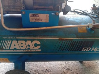 Lote 2 compresores 50l y 100l
