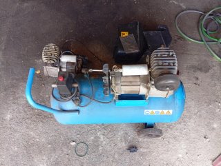 Lote 2 compresores 50l y 100l