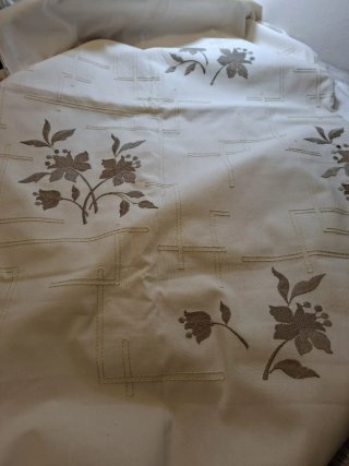 Lote retales bordados