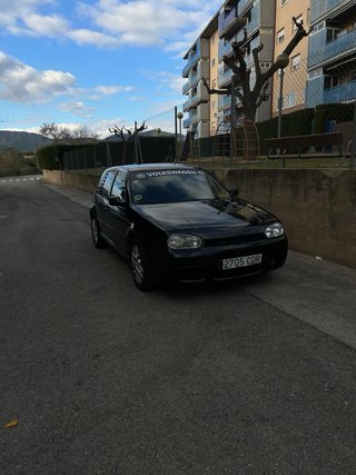 Volkswagen Golf 2003