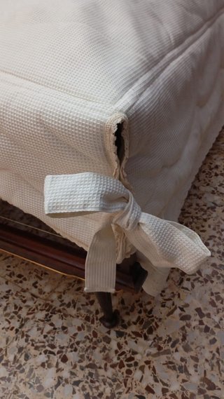 Colcha individual,con edredón,2 cojines blanca