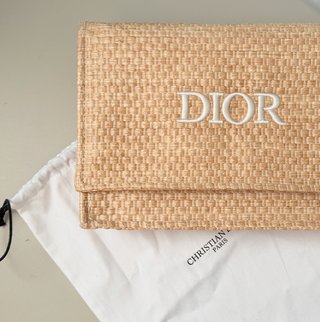 Christian Dior Clutch de Rafia Beige · Nuevo · Con