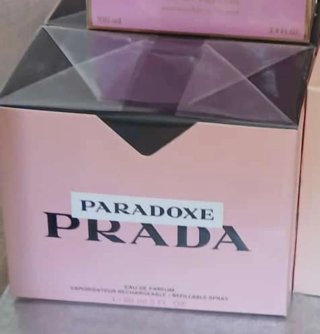 Profumi originali provenienti chiusura profumeria