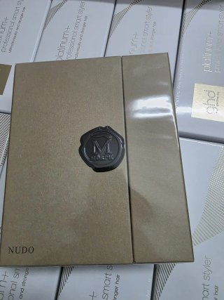 Profumi originali provenienti chiusura profumeria