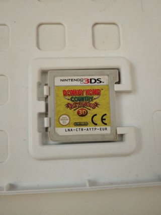 Donkey Kong Country Returns 3D 3DS