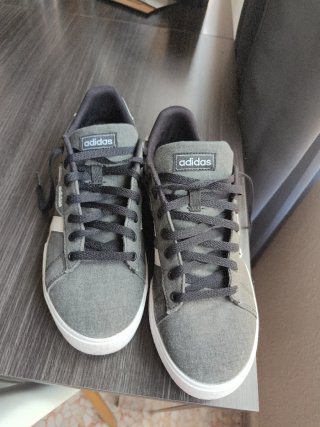 Adidas Sneakers Grises Talla 43.5