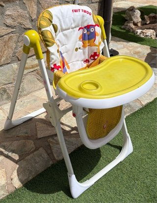 Trona infantil Piku con bandeja