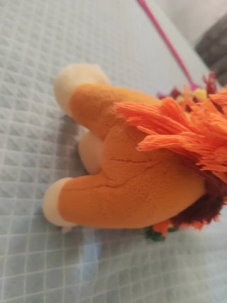 Peluche León Naranja con Melena Arcoíris