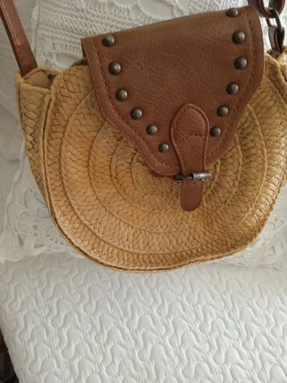 Bolso redondo mimbre y cuero