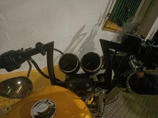 Tacómetro y soporte OEM Harley Davidson Sportster