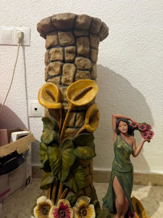 Tríptico Escultórico: Relieves Artísticos