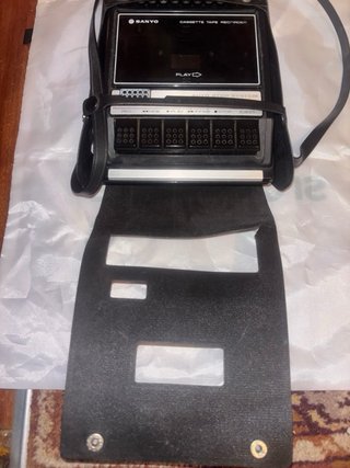 Sanyo Grabadora Portátil Negra