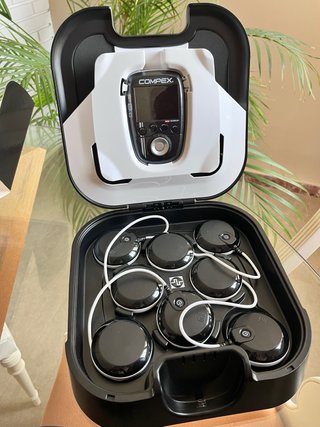 Compex Performance Electroestimulador + Accesorios