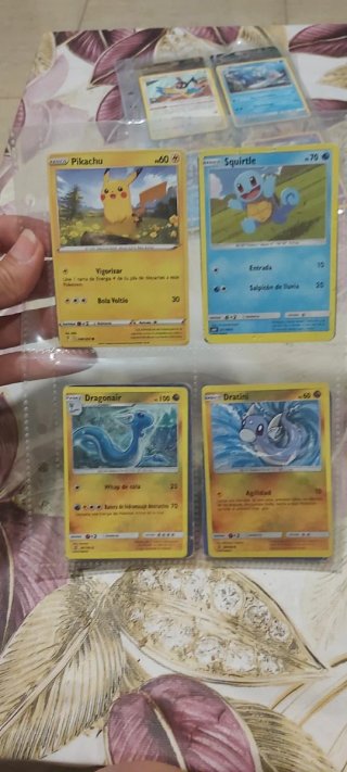 Lote cartas Pokémon Variadas