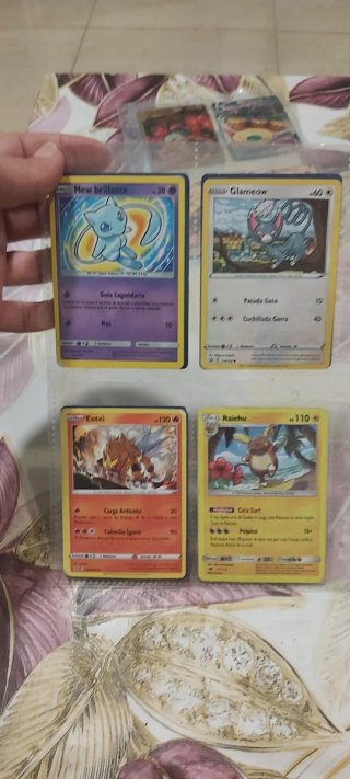 Lote cartas Pokémon Variadas