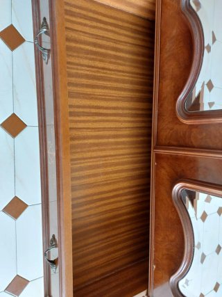 Armario de madera 6 puertas con espejos