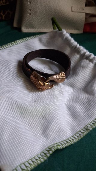 Gargantilla o pulsera cobra marrón y dorada