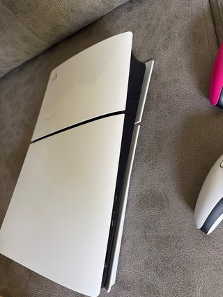 Playstation 5 con 2 controller