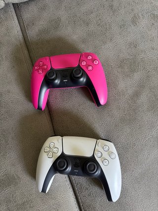Playstation 5 con 2 controller
