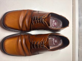 Zapatos de vestir Martinelli marrones