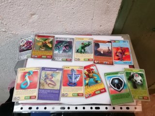 Invizimals Cromos 2 album Coleccionables