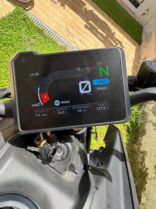 KTM 125 Duke 2024 Negra/Naranja