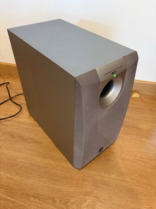 Subwoofer Yamaha SW-P130 Activo Gris