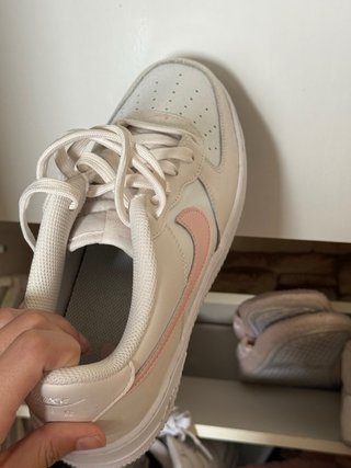 Nike Air Force 1 Zapatillas Blancas y Rosas